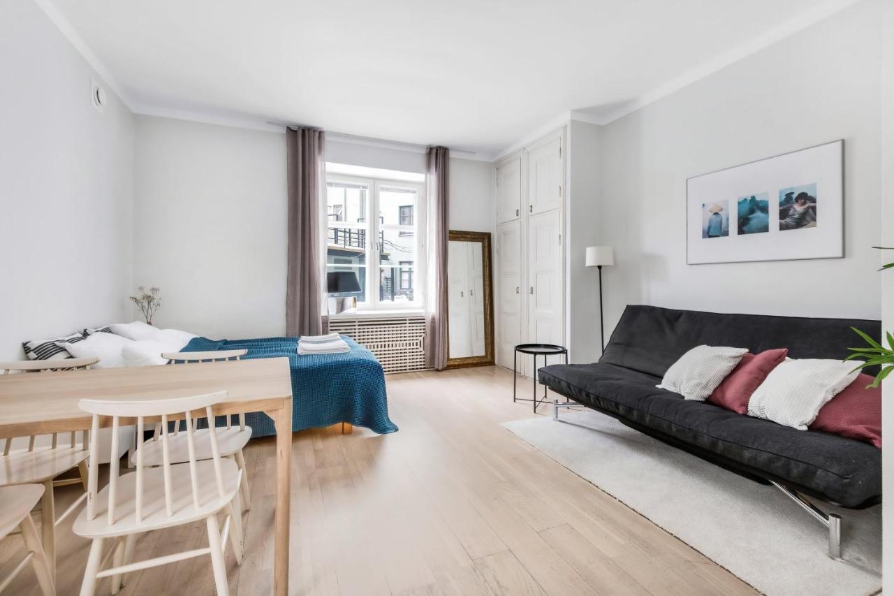 Lägenhet Wehost Modern Scandinavian In Trendy Kallio Helsingfors